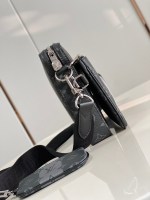 Louis Vuitton Trio Messenger Bag - Image 6