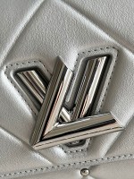 Louis Vuitton Twist - Image 5