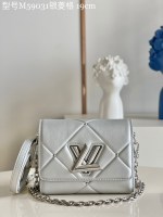 Louis Vuitton Twist