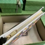 Gucci animal print toiletry case - Image 4