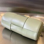 BOTTEGA VENETA BV Medium Canette bag - Image 8