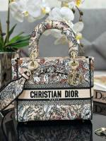 Dior Medium Lady D-Lite bag