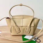 Bottega Veneta The Arco Mini