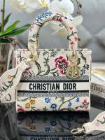 Dior Medium Lady D-Lite bag