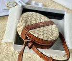 Ceeline Triomphe Bag - Image 3
