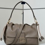 Fendi Mamma Baguette Large