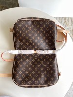 Louis Vuitton Saumur - Image 4