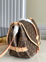 Louis Vuitton Saumur - Image 8