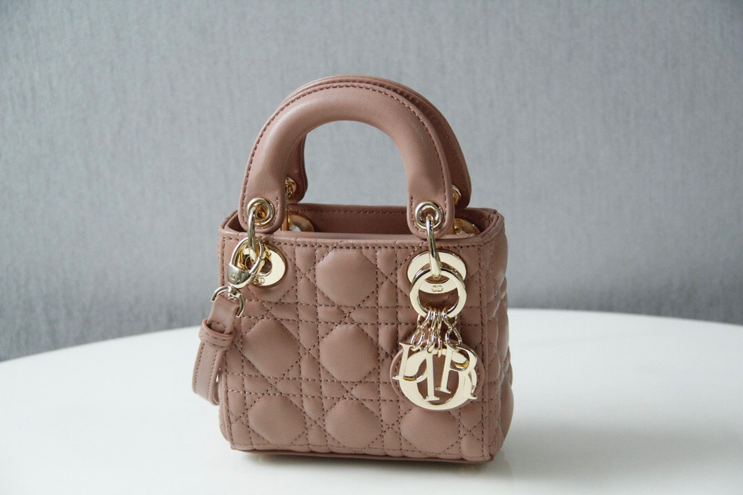 HSC-5C0E572604BA Microbolso Lady Dior - Image 1