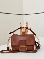 Fendi Mamma Baguette Small