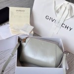 Givenchy XS Antigona Bag
