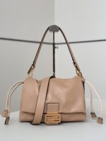 Fendi Mamma Baguette Medium