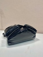 Prada Leather shoulder bag - Image 6
