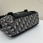 DIOR EXPLORER MESSENGER BAG - Image 6