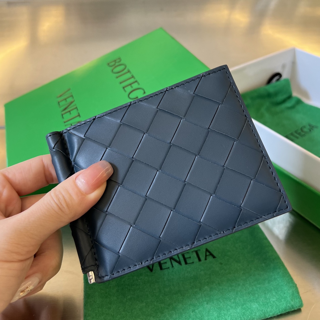 HSC-620CF1D8B4A0 Bottega Veneta BV Intrecciato Bill Clip Wallet - Image 1