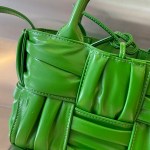 BOTTEGA VENETA BV Candy Arco Tote Bag - Image 4