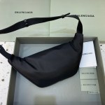 Balenciaga Waist bag - Image 2