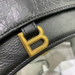 Balenciaga crush small - Image 8