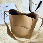 Celine SANGLE BUCKET BAG