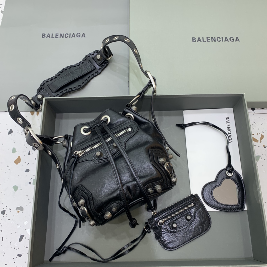 HSC-645C9164A61A Balenciaga city - Image 1