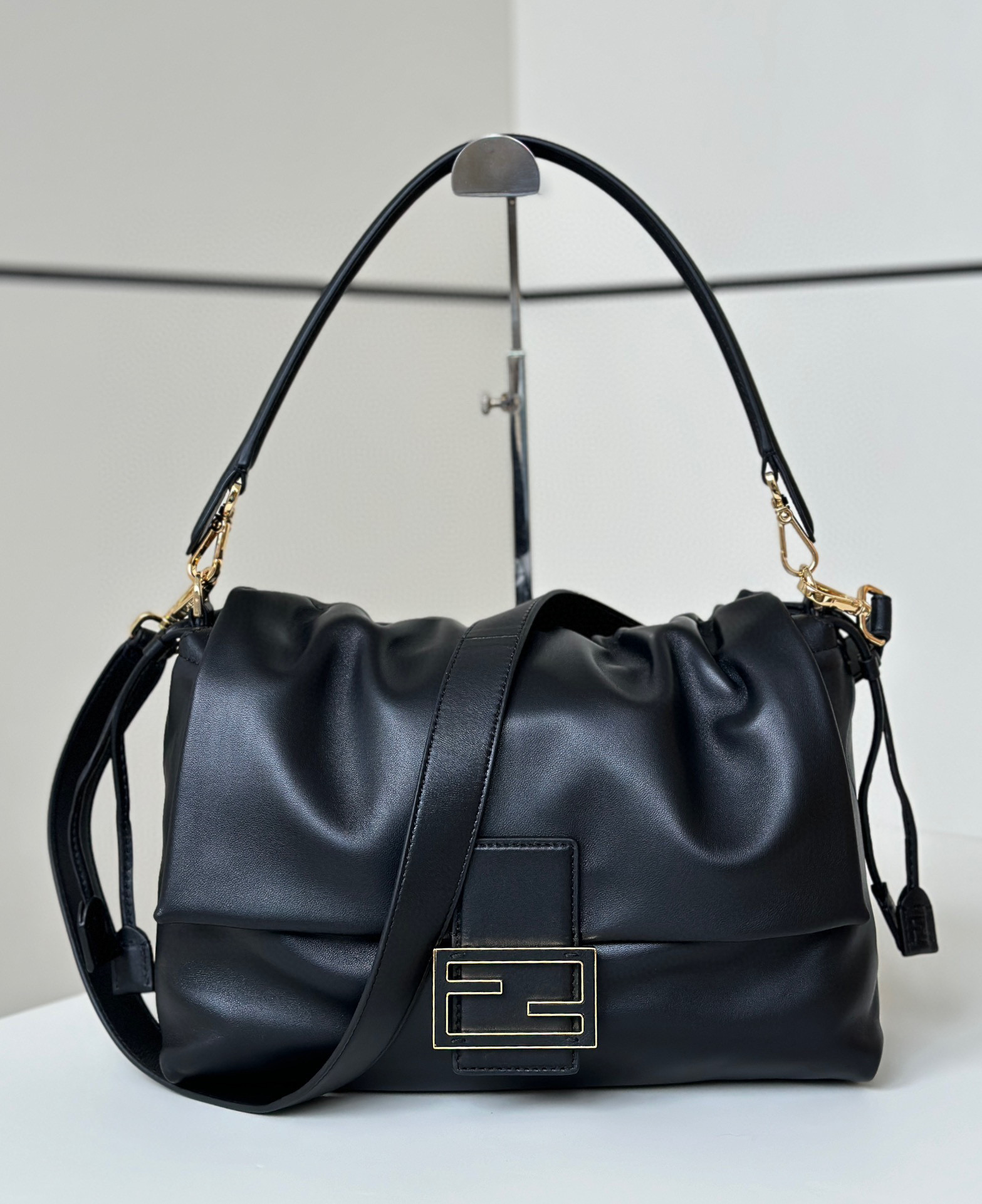 HSC-65132B051B5E Fendi Mamma Baguette Large - Image 1