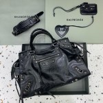 Balenciaga Neo cagole