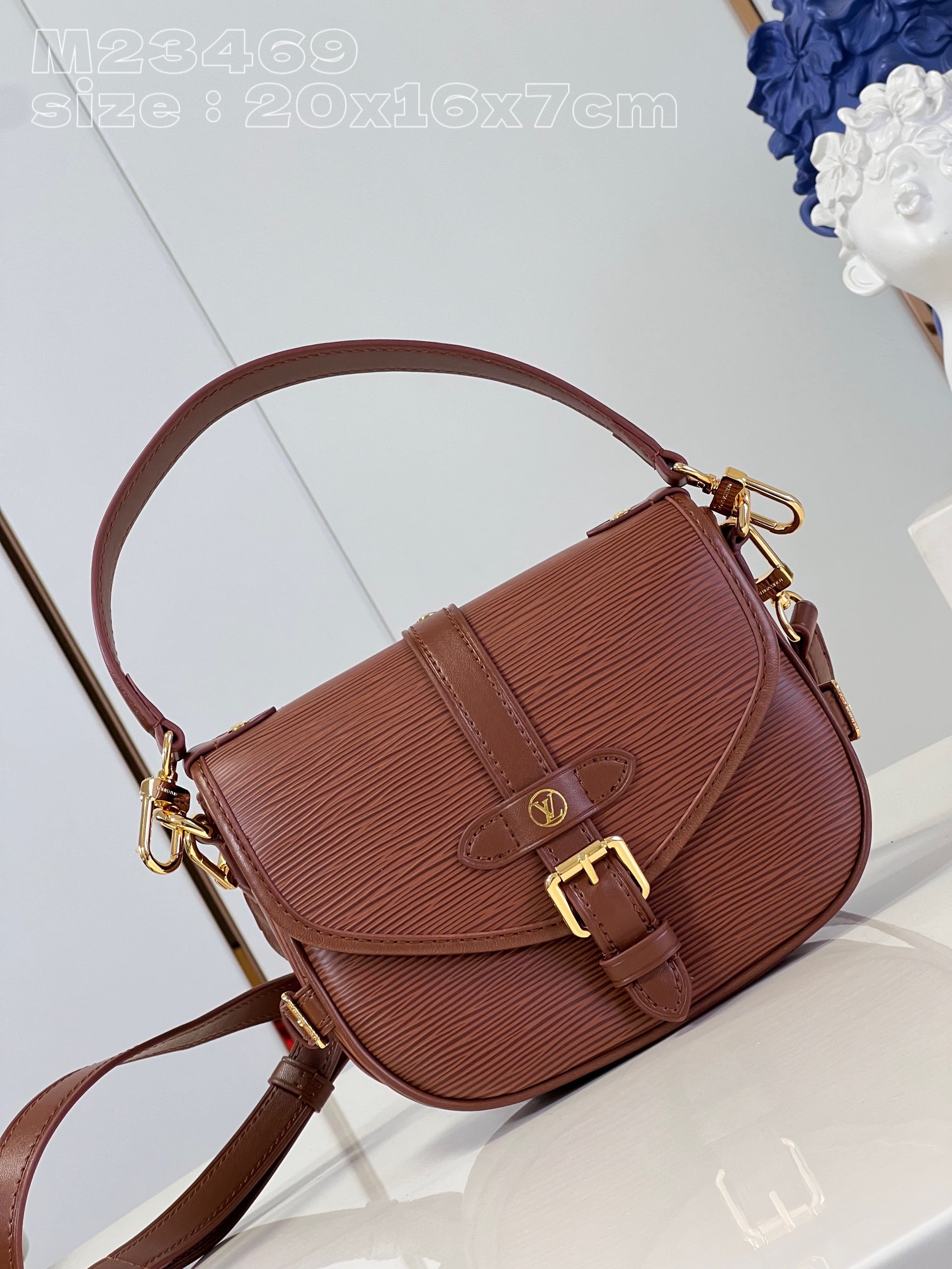 HSC-66DD9D6C3981 Louis Vuitton Saumur BB Handbag - Image 1
