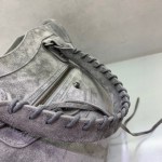 Balenciaga Le City Bag Medium - Image 4