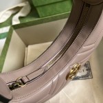 Gucci Marmont half-moon-shaped mini bag - Image 4