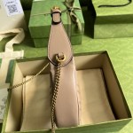 Gucci Marmont half-moon-shaped mini bag - Image 7