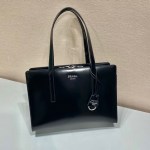 Prada Re-Edition 1995 brushed-leather medium handbag - Image 3