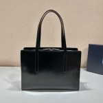 Prada Re-Edition 1995 brushed-leather medium handbag - Image 5