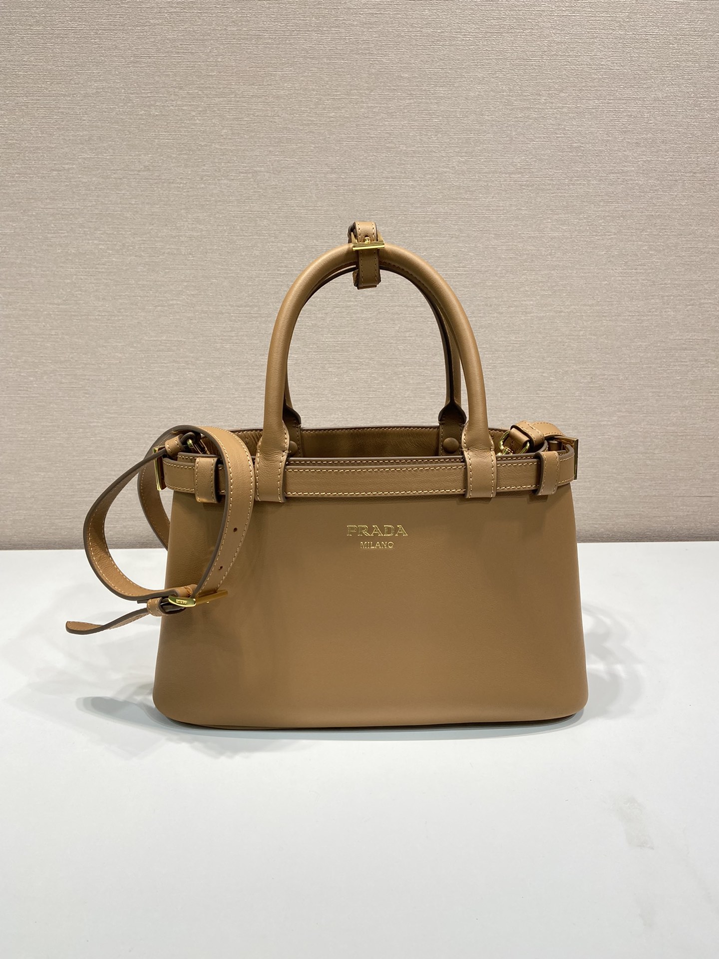 HSC-6900E070C48E Prada Buckle small leather handbag with double belt - Image 1