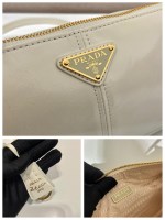 Prada Re-Edition 2002 medium leather shoulder bag - Image 3