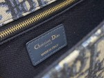 Dior 30 Montaigne - Image 9