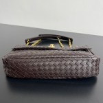Bottega Veneta Madison Bag - Image 4
