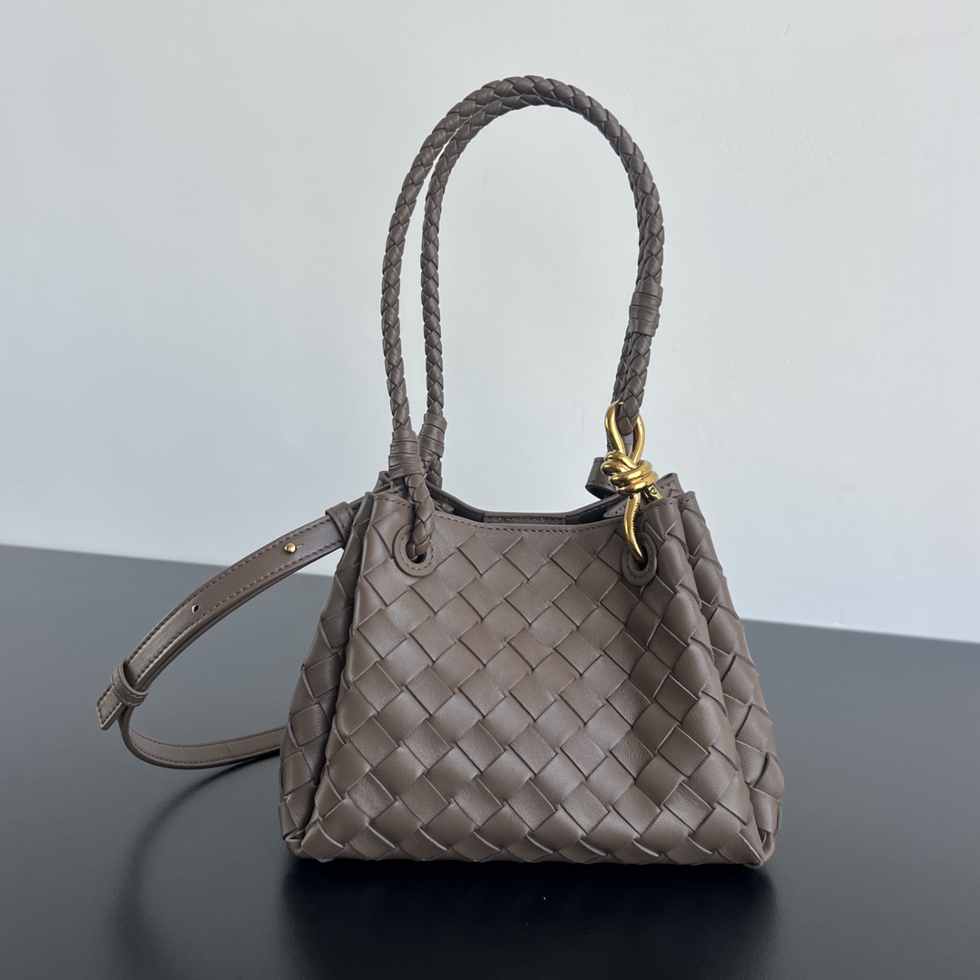 HSC-6ADEA7214C6F BOTTEGA VENETA Small Parachute - Image 1