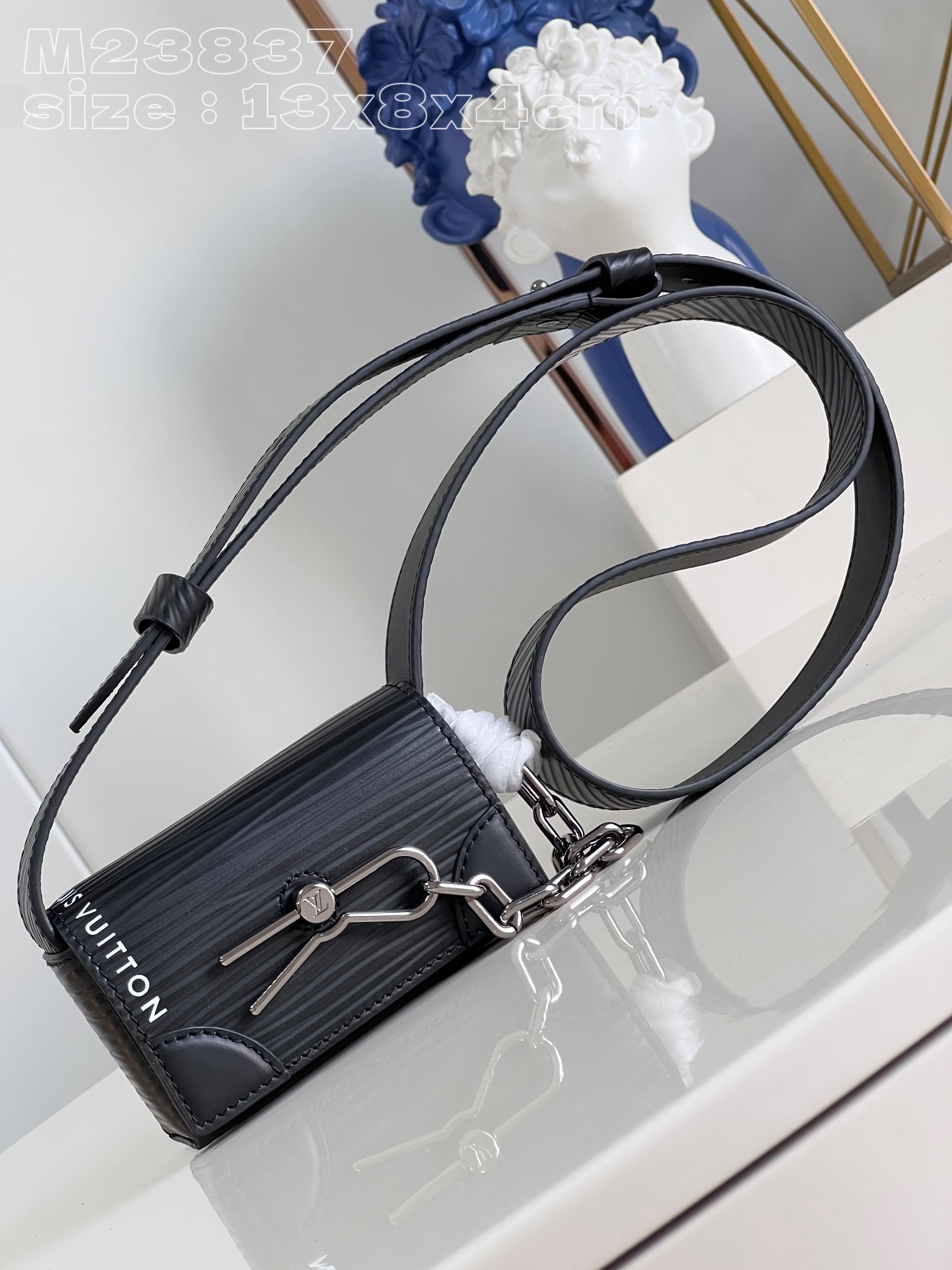 HSC-6C82E20747A2 Louis Vuitton Micro Steamer - Image 1