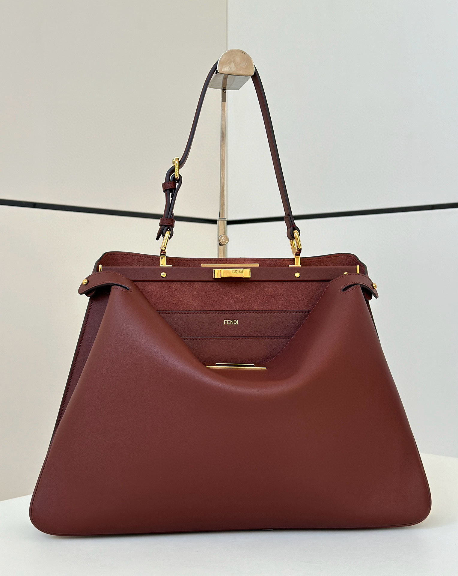 HSC-6E0F81A9A60C Fendi Peekaboo Soft Large - Image 1