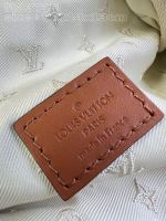 Louis Vuitton Bumbag Medium - Image 8