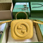 Gucci Blondie top handle bag