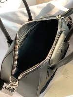 Givenchy Antigona Medium - Image 3