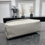 LOULOU MEDIUM IN QUILTED LEATHER - Image 6