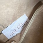 BOTTEGA VENETA BV Candy Arco Tote Bag - Image 9