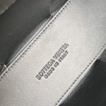 BOTTEGA VENETA BV Candy Arco Tote Bag - Image 5