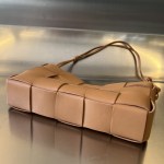 Bottega Veneta BV Cassette Pouch On Strap - Image 8