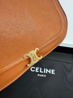 Celine SOFT TRIOMPHE BESACE - Image 4