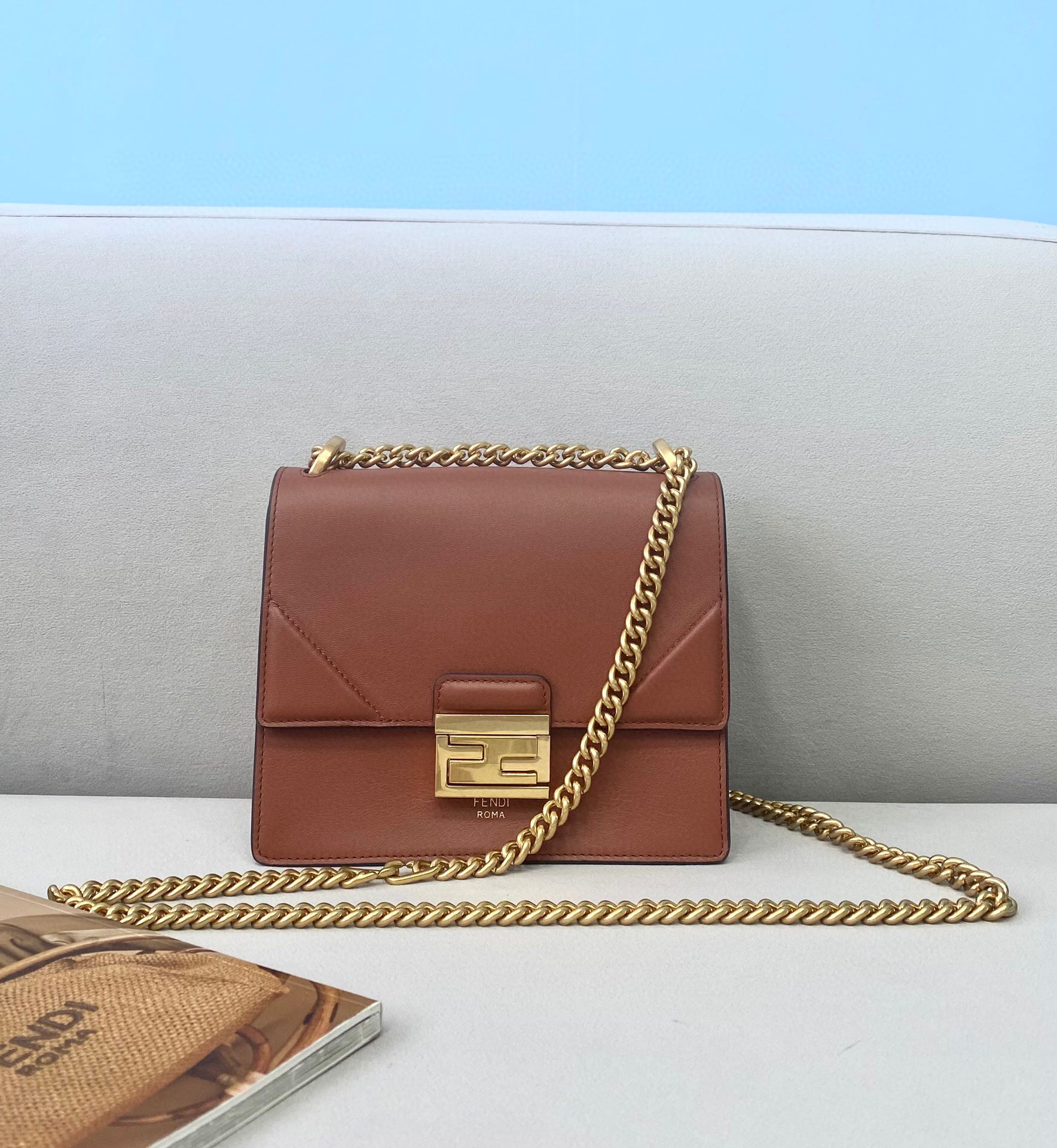 HSC-7C48FBB2A555 Fendi Kani - Image 1