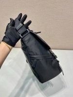 Prada Re-Nylon shoulder bag - Image 6