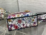 Dior Medium Lady D-Lite bag - Image 7